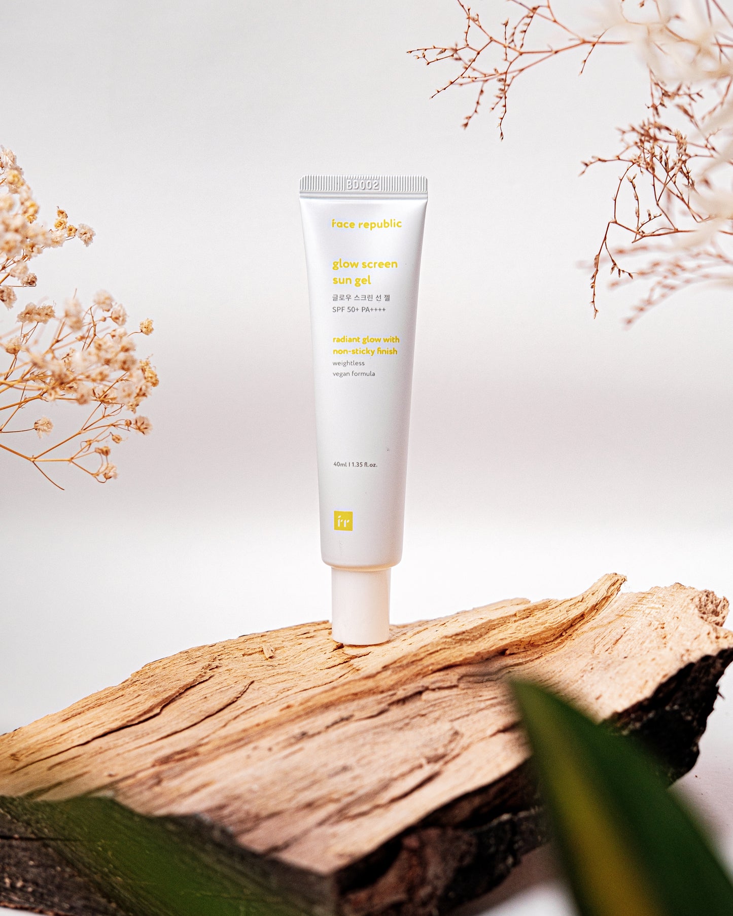 Face Republic Glow Screen Sun Gel SPF50+ PA++++